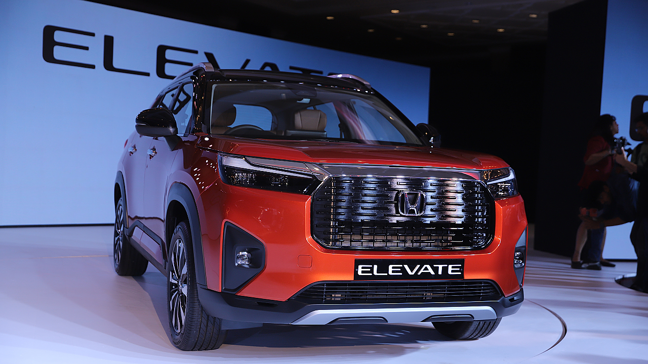 Elevate Hybrid Vehicles Experience