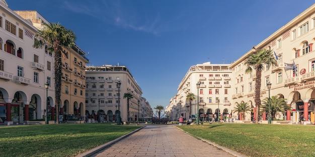 Piazza Aristotelous: 
