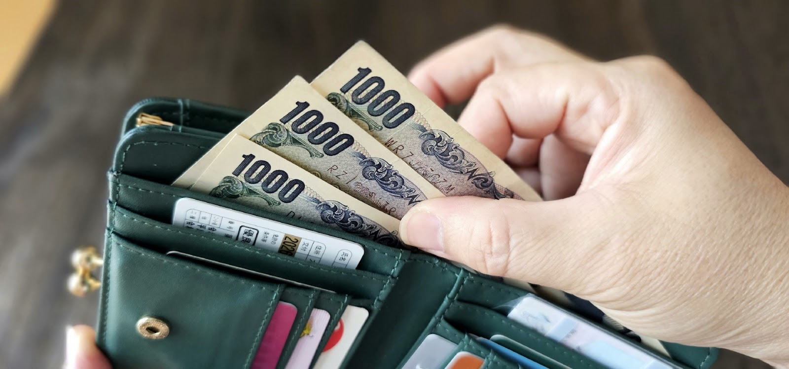 三菱UFJ銀行カードローン「バンクイック」の一括返済方法　カードローンナビ
