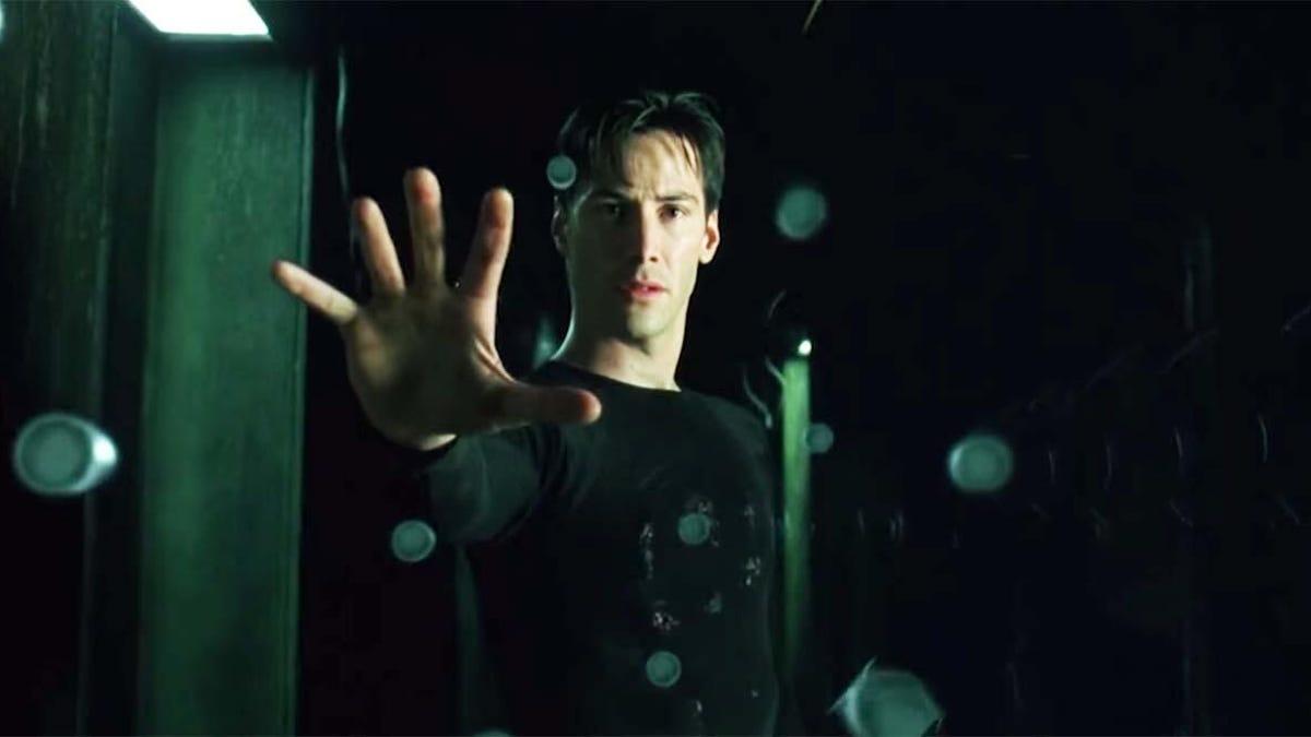 Matrix 4 wants you to choose red or blue pill to watch movie footage - CNET