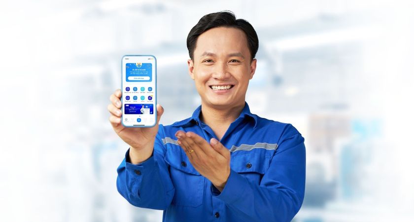 vay hạn mức mcredit