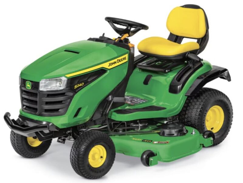 JOHN DEERE 200 SERIES รถแทรกเตอร์สำหรับสนามหญ้า