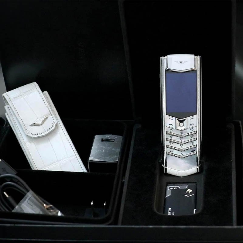 Vertu Signature S Pure White Mix Diamond