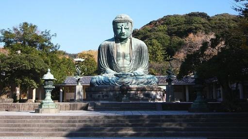 Great Buddha (Daibutsu) - Kamakura Travel