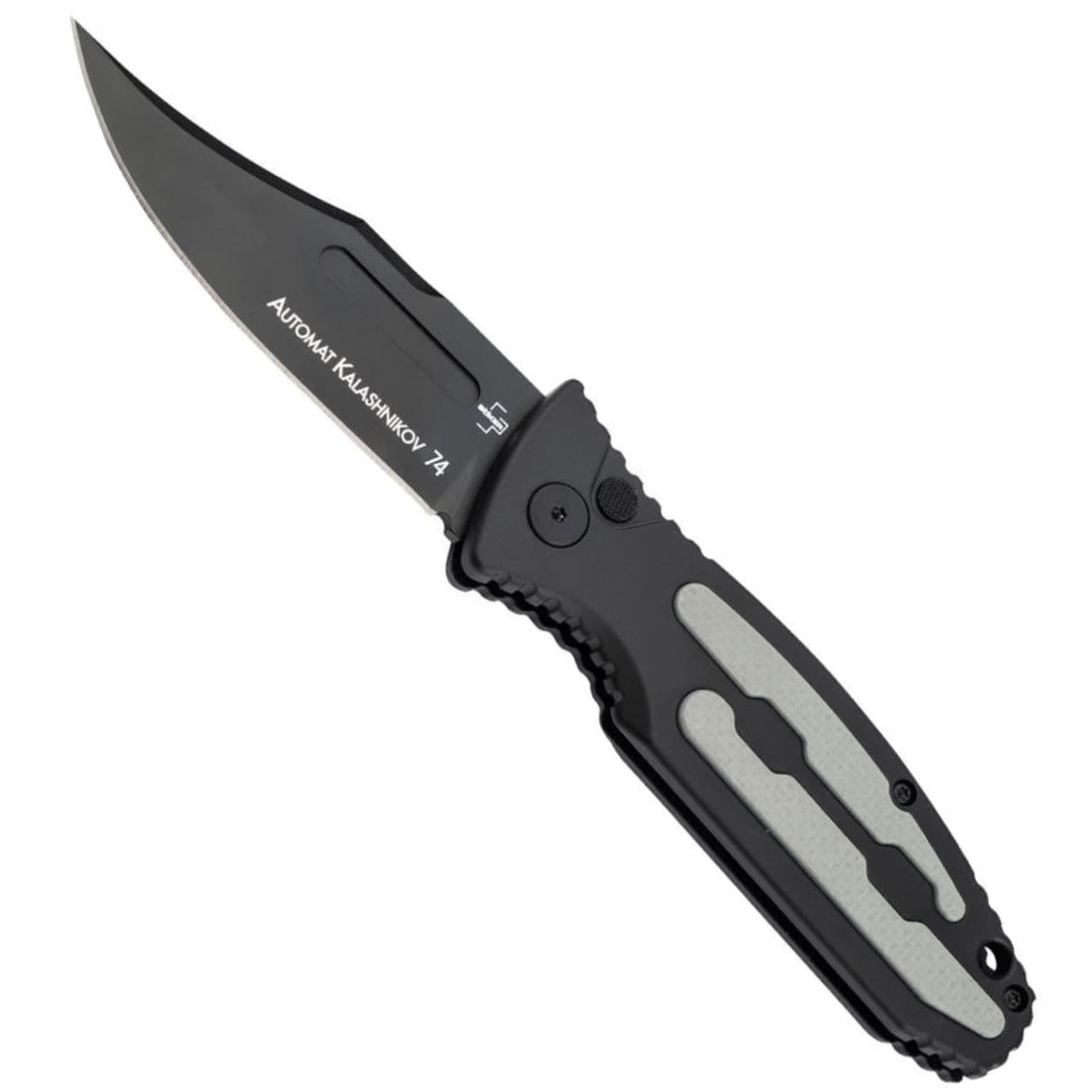 Picture of a Boker knife at BladeOps