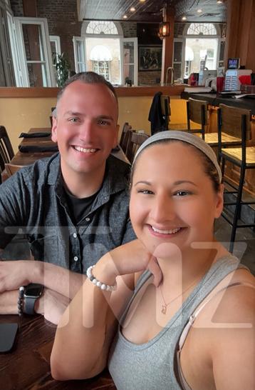 Gypsy Rose Blanchard and ex-fiancé Ryan Urker unveil their matching husky  dog tattoos