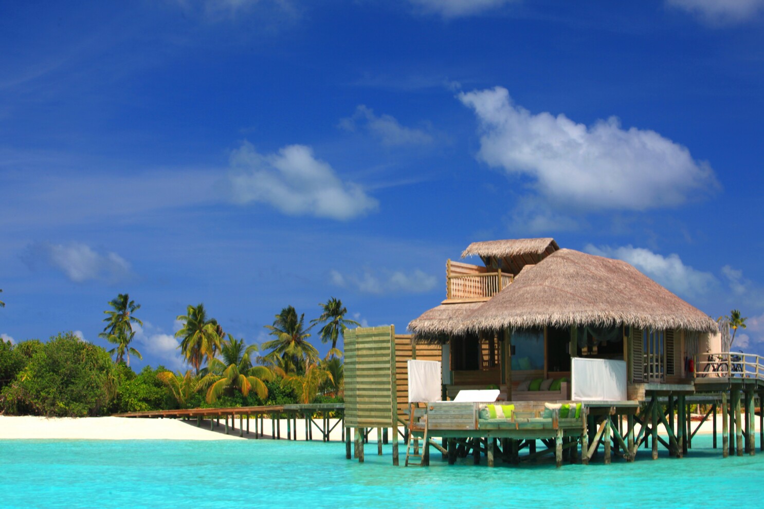 Sophistication Deluxe Beach Stays