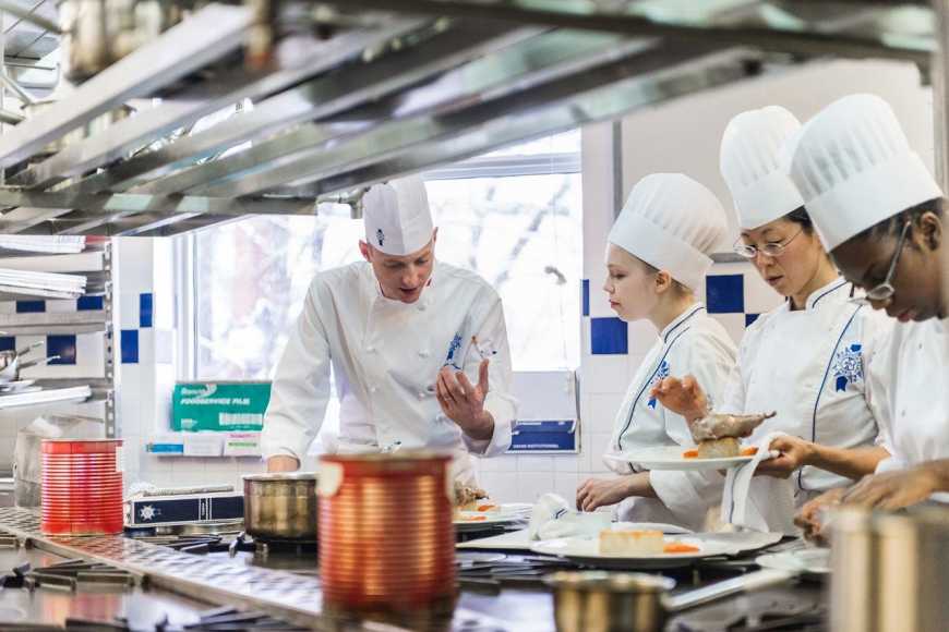 Cơ hội làm việc rộng mở khi chọn ngành Quản lý bếp tại Úc