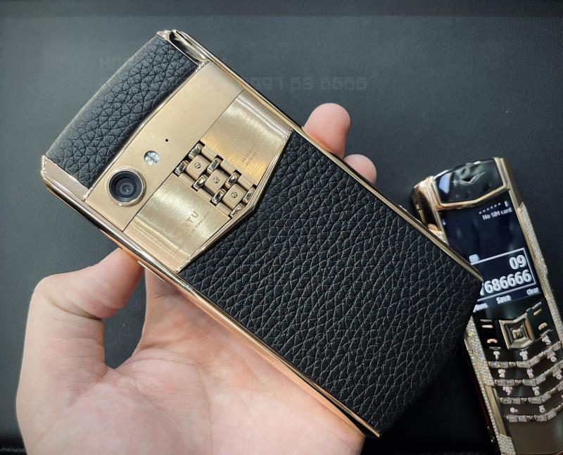 Mặt Lưng Vertu Aster P | Hoàng Luxury