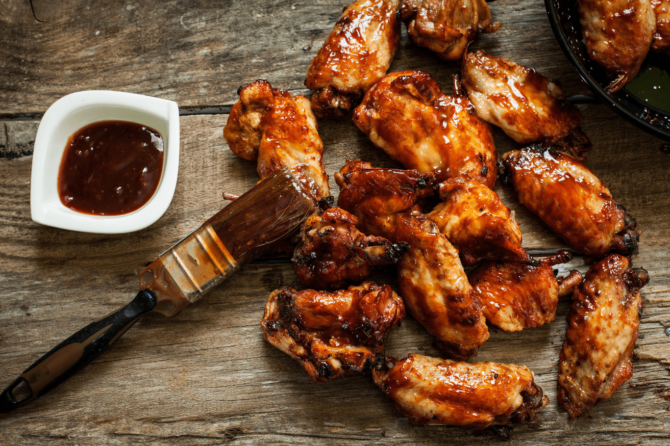 Assinhas de frango temperadas ao estilo BBQ ou Barbecue