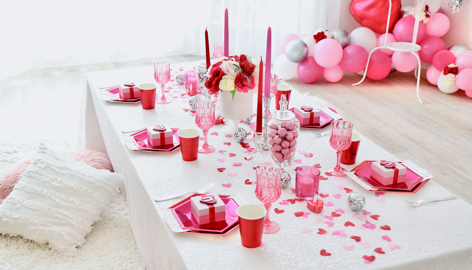 galentine concept decor 