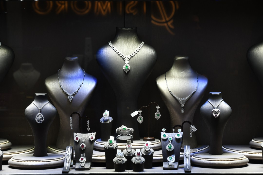 Epic Sparkle Jewelry Wonders: Epic Sparkle Jewelry Wonders