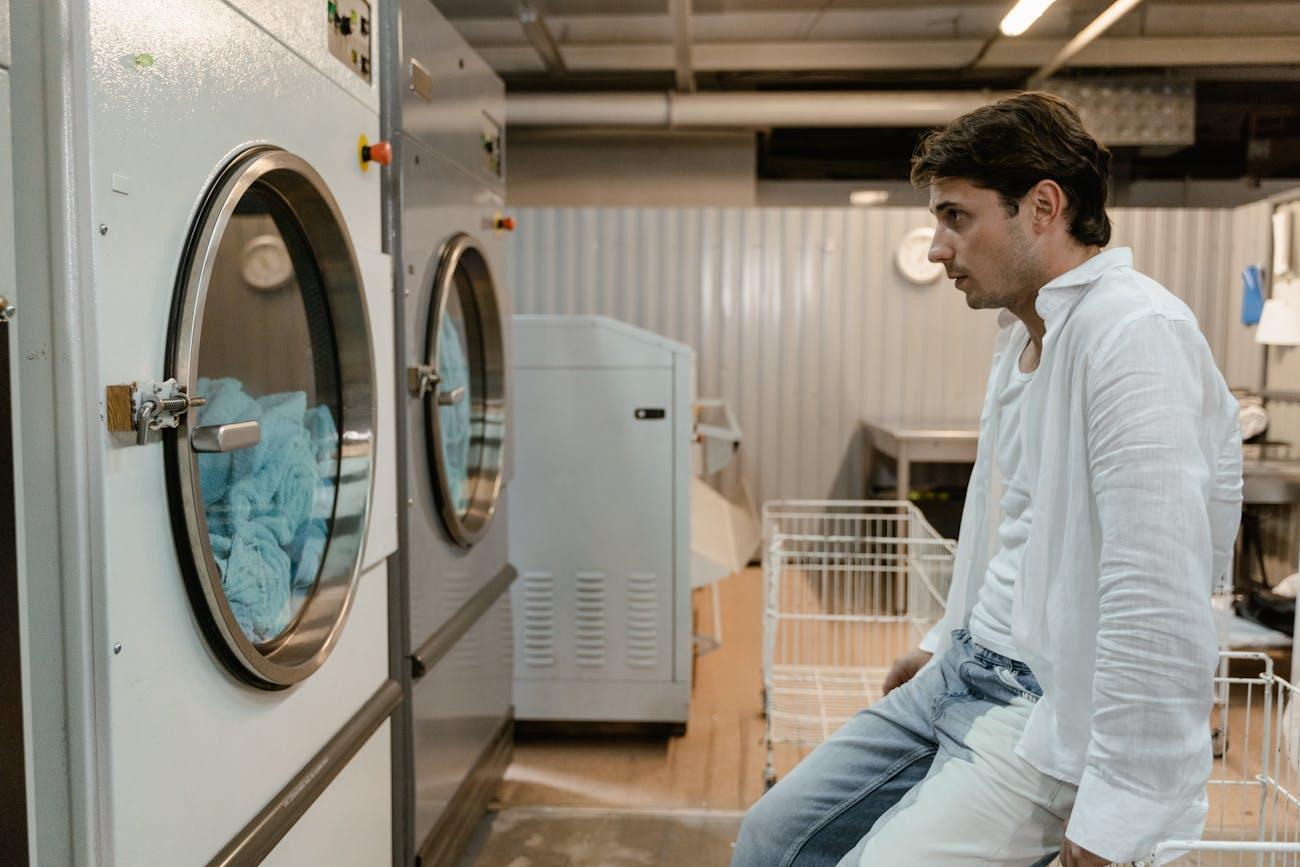 Simplify Laundry Day: Smart Washing Machines for Effortless and Efficient Cleaning