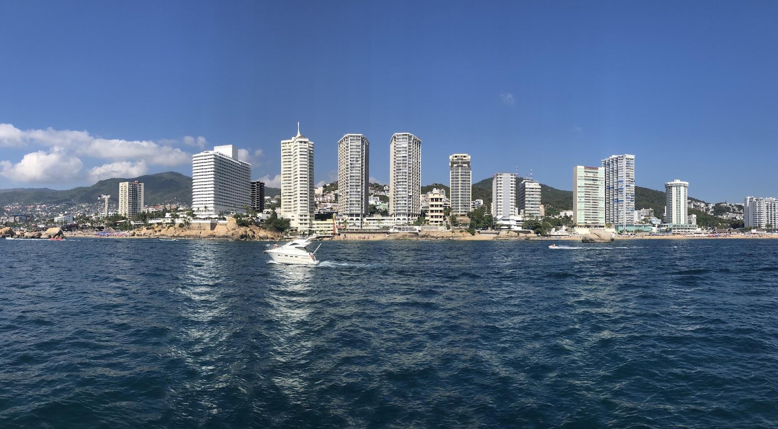 Luxury Panorama Elite Brand Chronicles