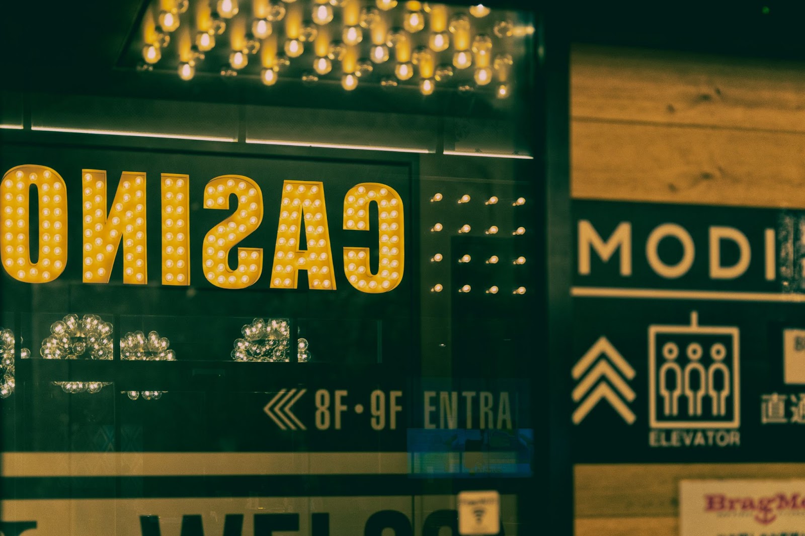 There are a number of strategies that you can use to increase your chances of winning at slots.
