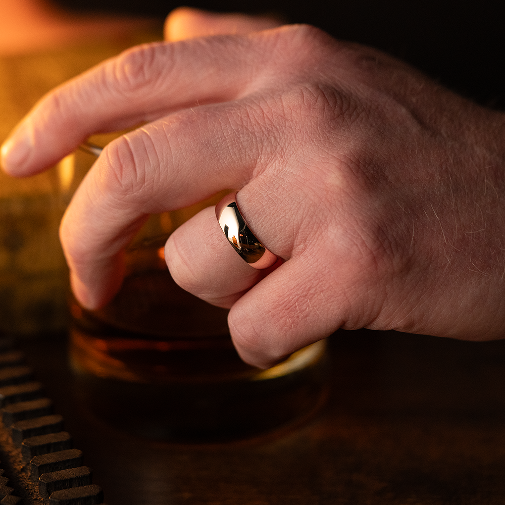 rose gold wedding band