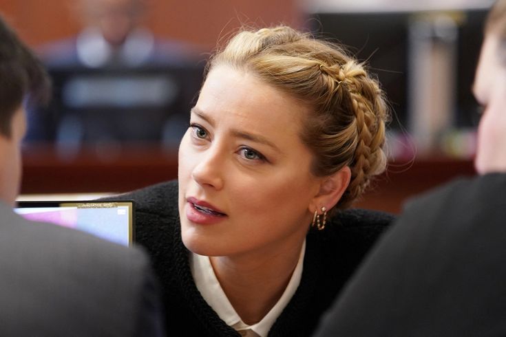 who is Amber Heard lawyer