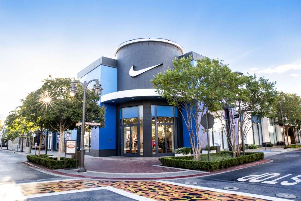 Victoria gardens 2024 nike store