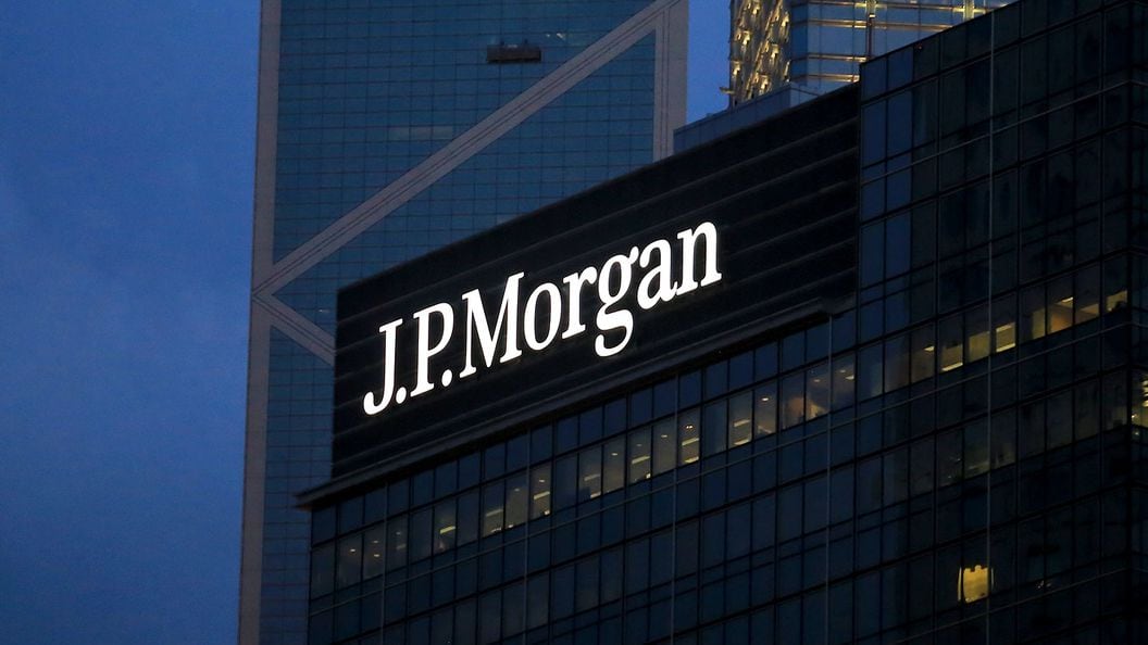 HỒNG KÔNG;  1 tháng 10: tòa nhà jp Morgan ở Hồng Kông vào ngày 1 tháng 10 năm 2017. JPMorgan là công ty cổ phần dịch vụ tài chính và ngân hàng đa quốc gia của Hoa Kỳ có trụ sở chính tại Thành phố New York