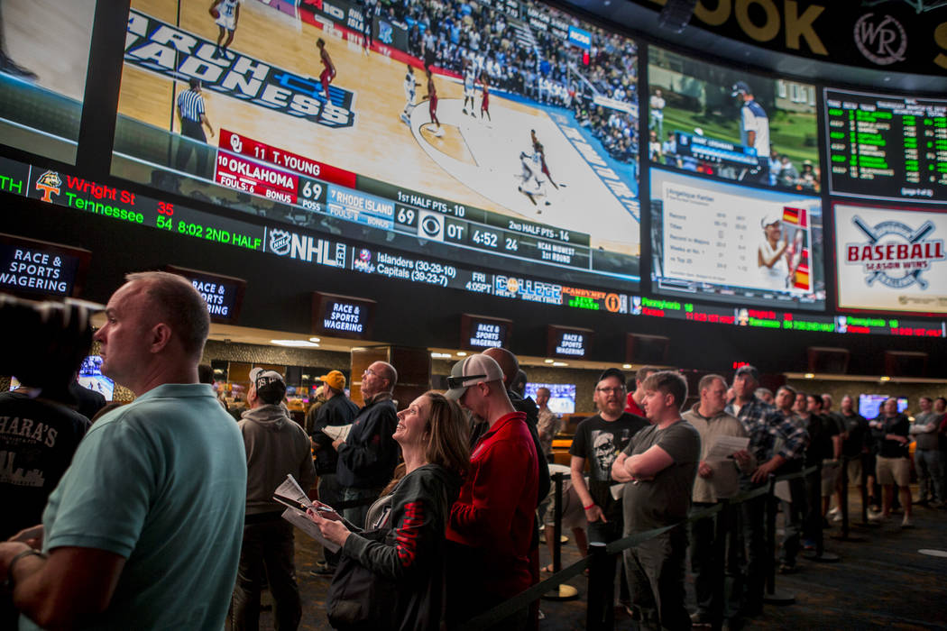 Supreme Court strikes down law banning sports betting outside Nevada |  Betting | Sports