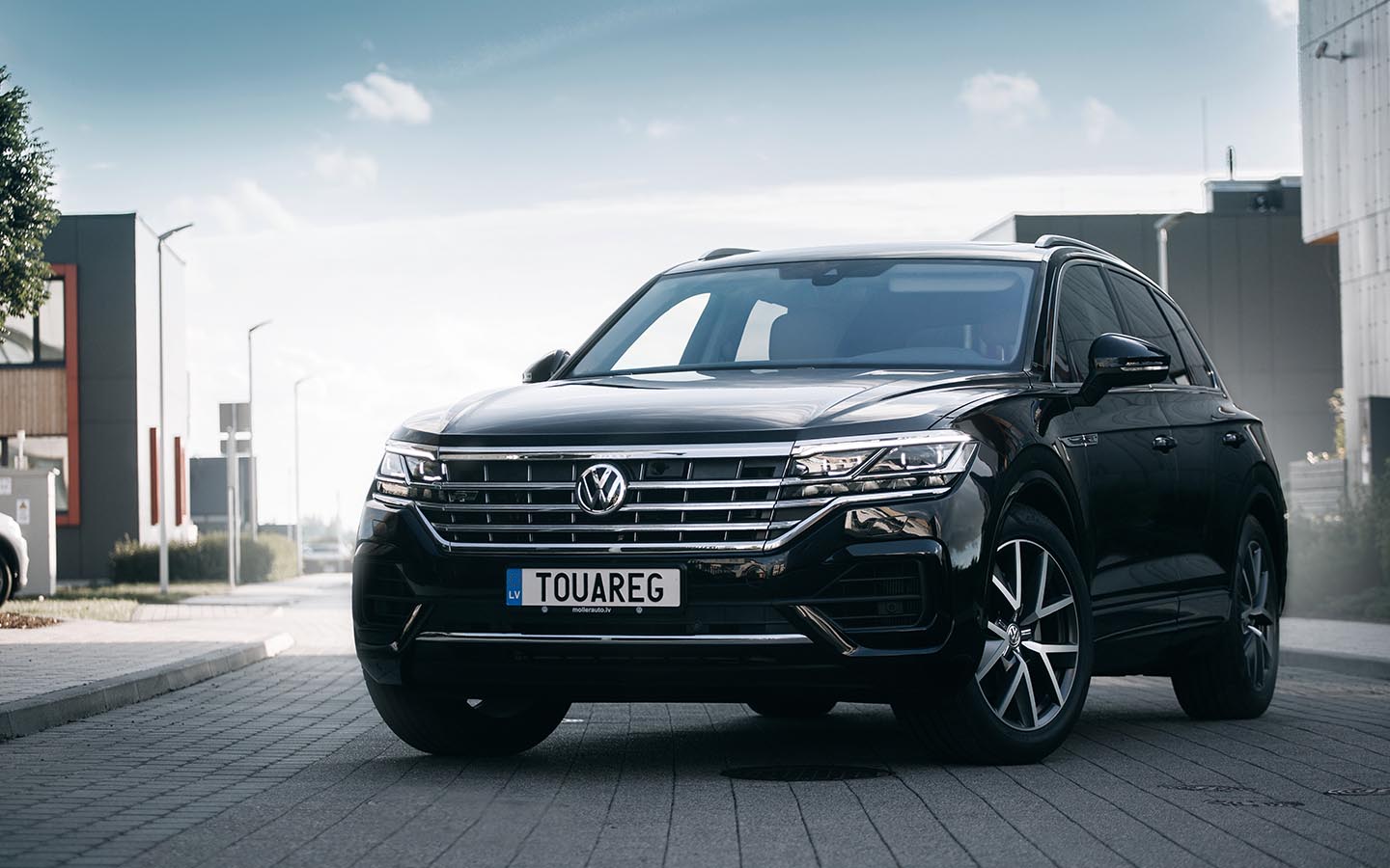 the volkswagen touareg comes with superior performance specs