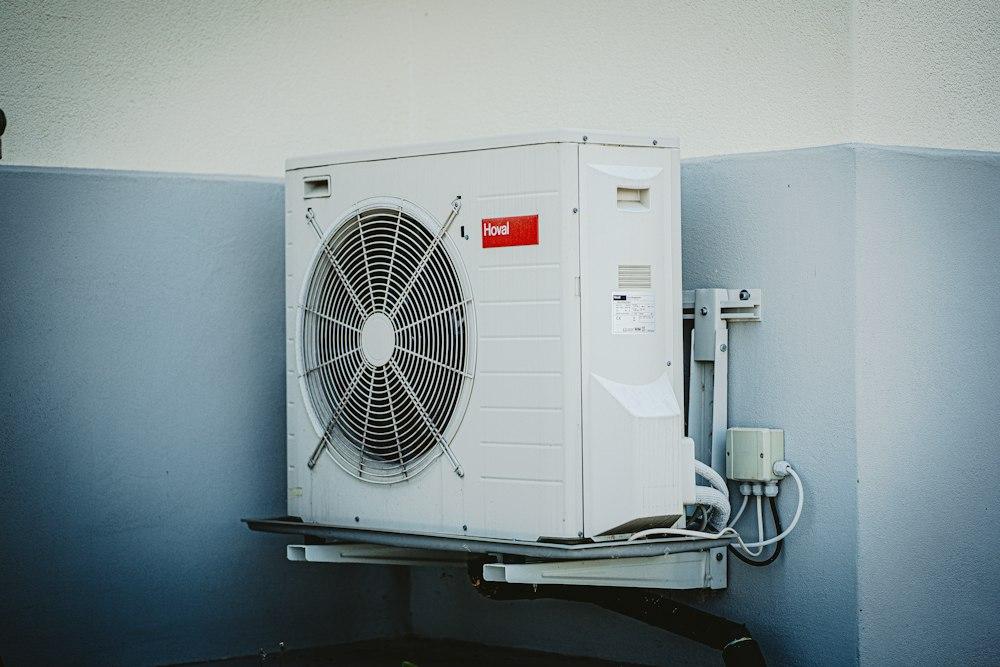 750+ Air Conditioner Pictures | Download Free Images on Unsplash