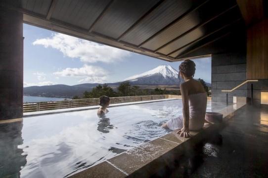 Tắm onsen ngắm núi Phú Sĩ tại 5 khách sạn sang trọng gần "ngũ hồ Fuji" | Báo Dân trí