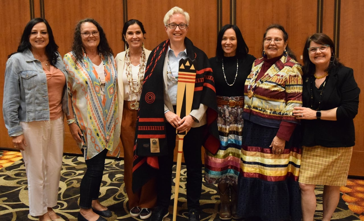 Governor Kotek and First Lady Aimee Kotek with members of the Confederated Tribes of the Grand Ronde