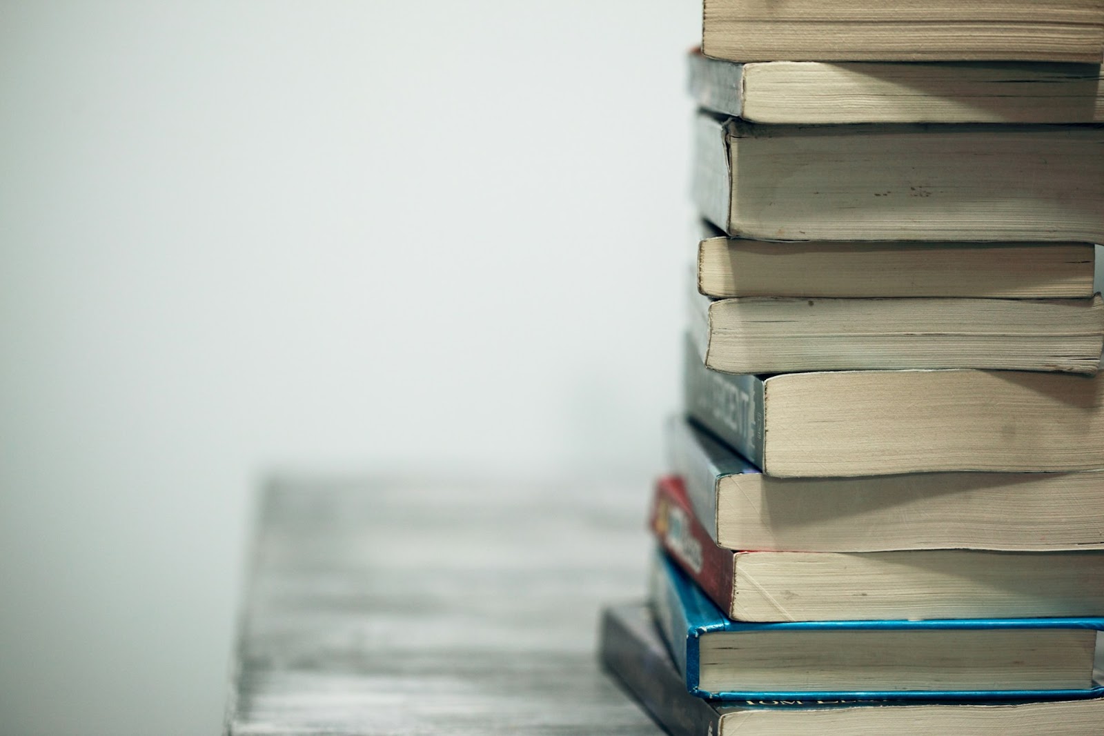 How to Start a Biography Essay: A Comprehensive Guide