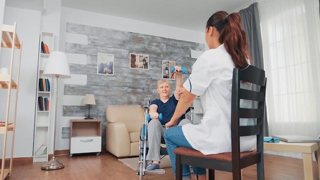 Serviciile medicale private în folosul comunității