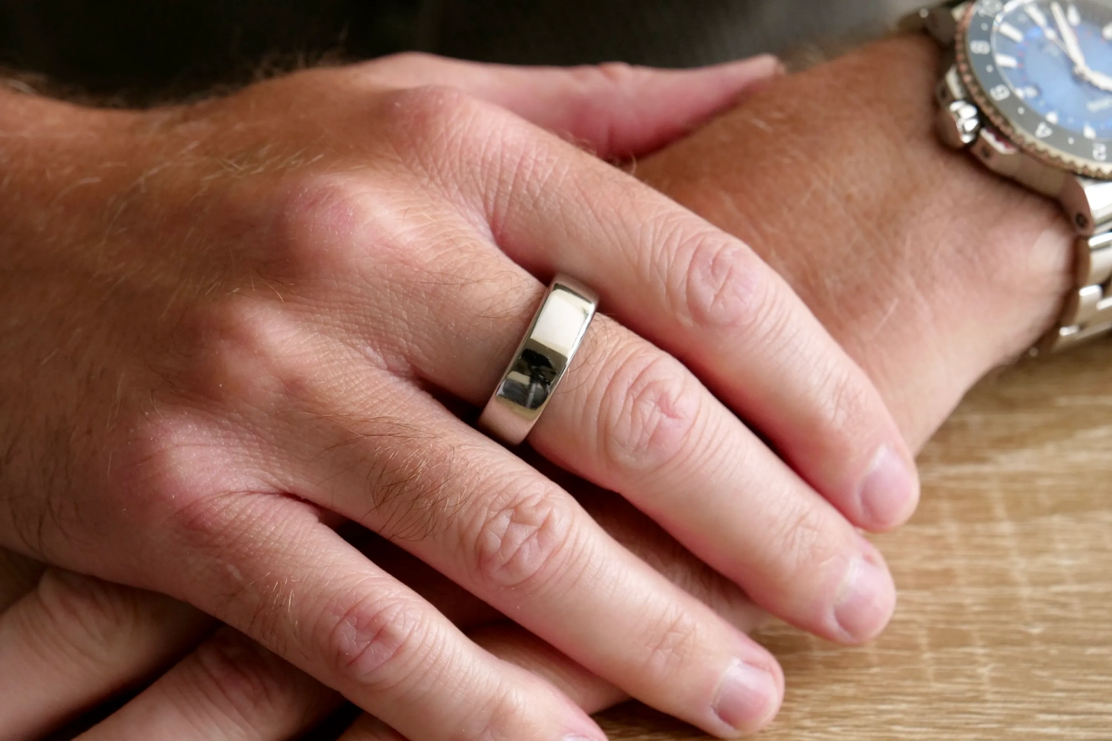 Usamos los dos mejores anillos inteligentes y sabemos cuál
