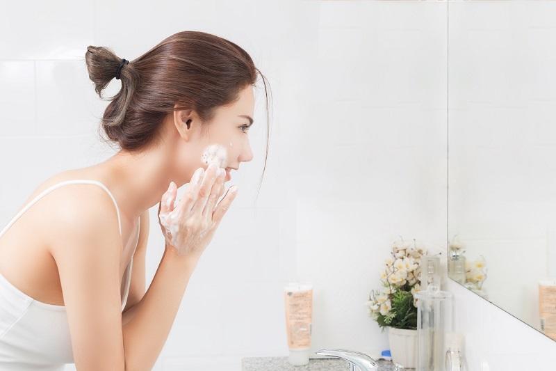 Sữa rửa mặt không chứa xà phòng đang ngày càng nổi tiếng hiện nay