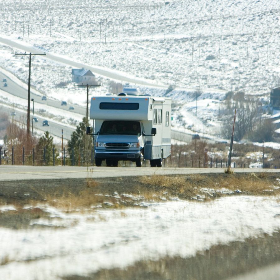 rv in snow