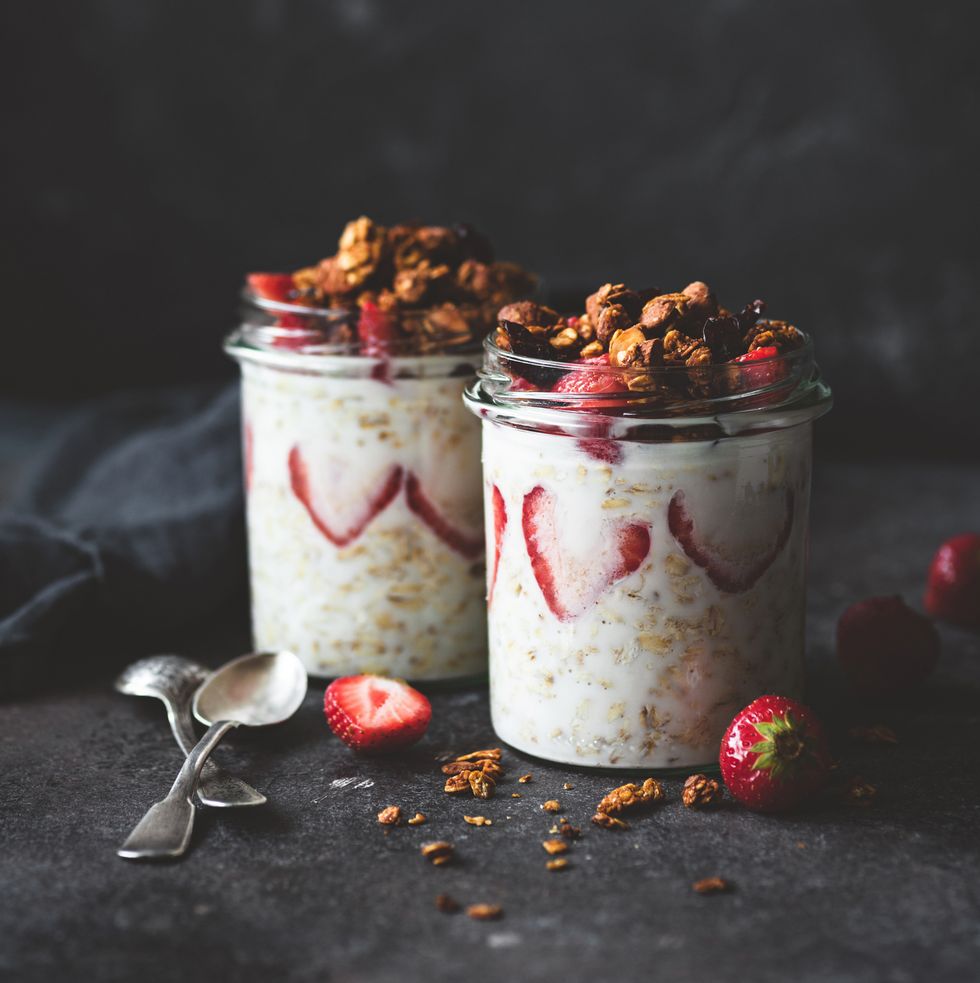 high protein breakfast greek yogurt