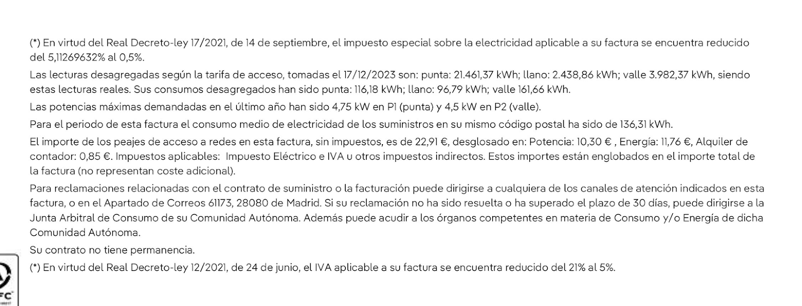 Letra pequeña con información sobre las penalizaciones por cancelación en la factura de la luz