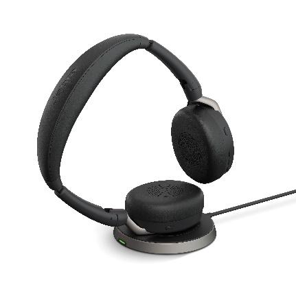 A close-up of a black headphones

Description automatically generated