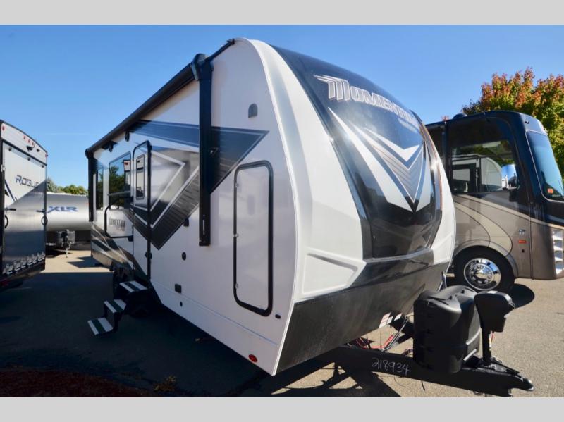 Find more deals on toy hauler travel trailers when you shop at RVing Planet today. 