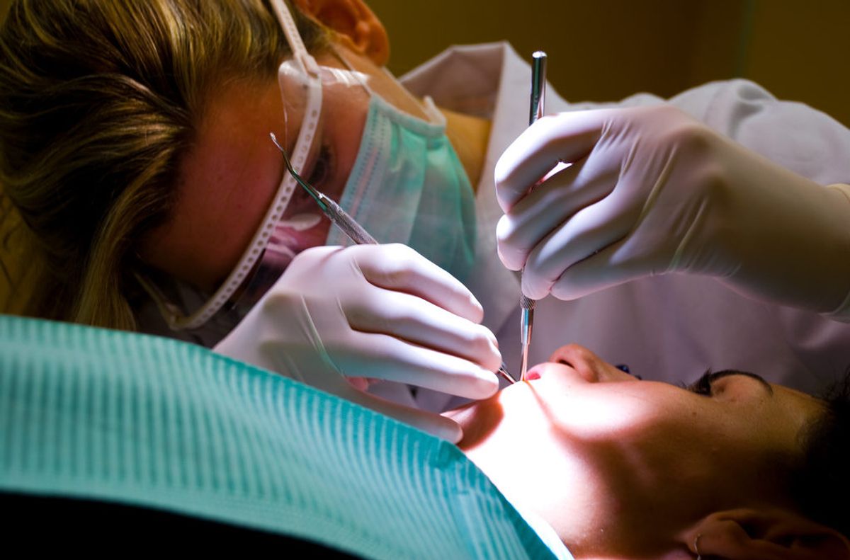 Choosing the Right Emergency Dentist in Livonia
