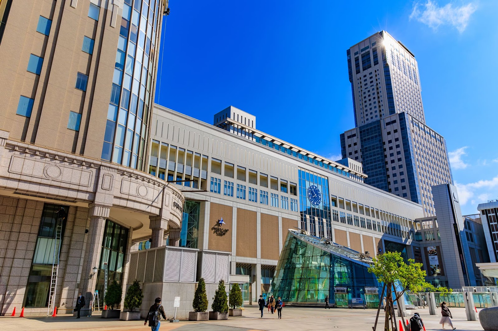 札幌駅や大通駅からバスで行けるデートスポット