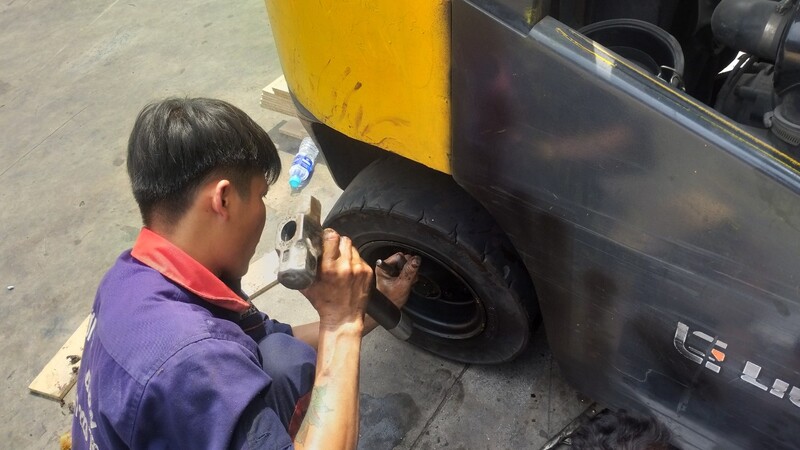 Mua Bán Sửa Chữa Xe Cơ Giới Uy Tín Tại TP.HCM