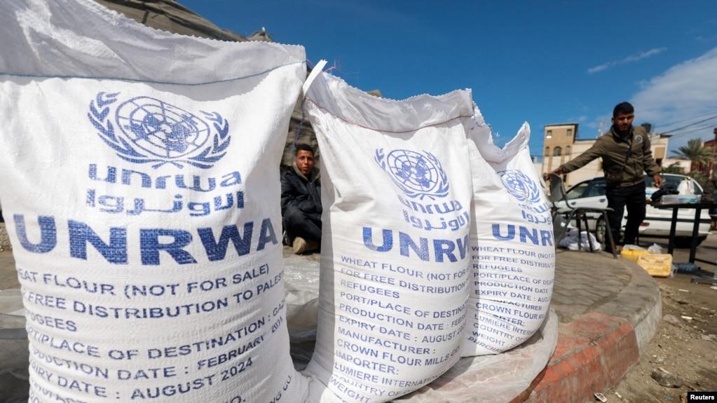 Hàng cứu trợ của UNRWA.