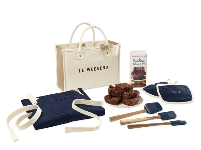 Screenshot of a tote bag, baking accessories, and brownies. 