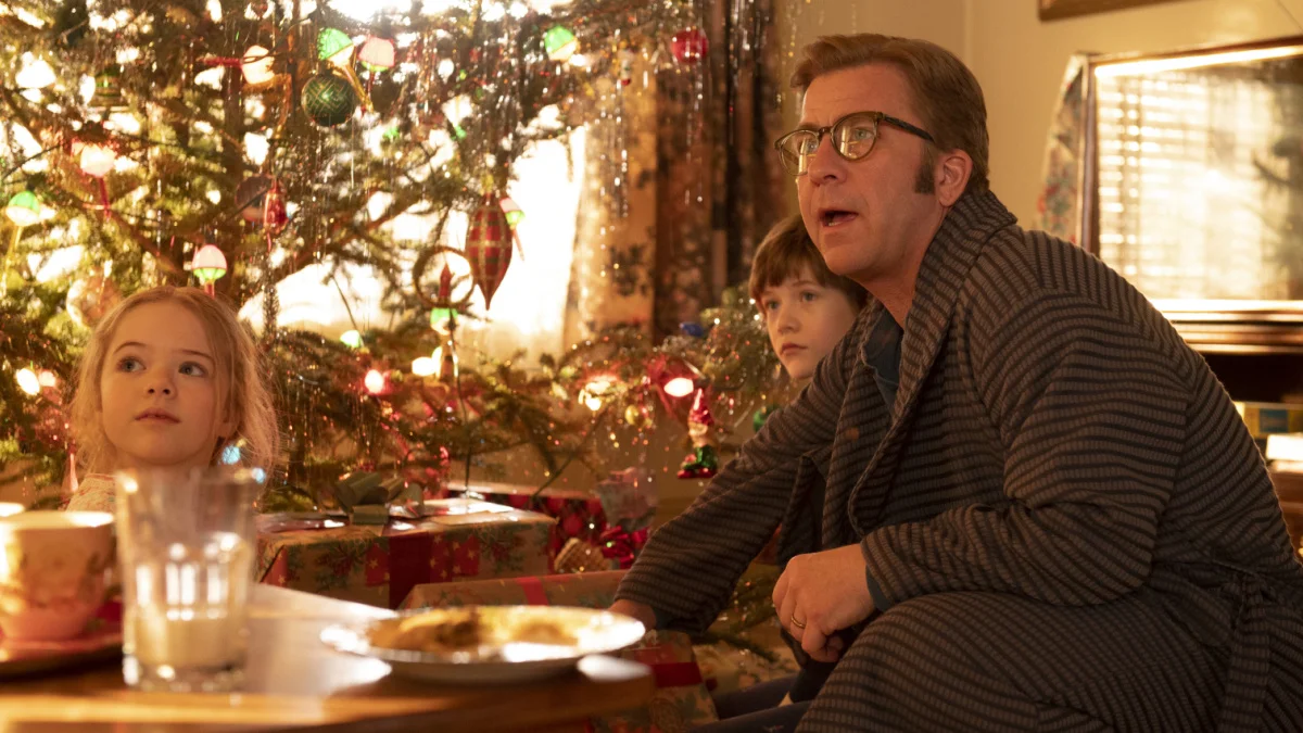 Ralphie, now a parent himself, seeks to give his family a Christmas as magical as the one he experienced as a boy
