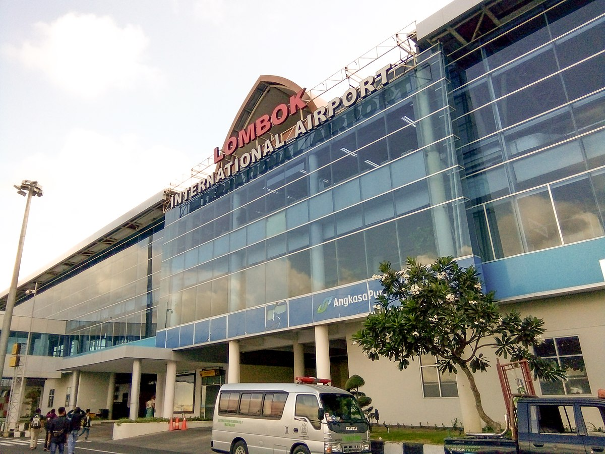 Bandar Internasional Lombokm bandara terbesar di Indonesia (Photo: Wikipedia)