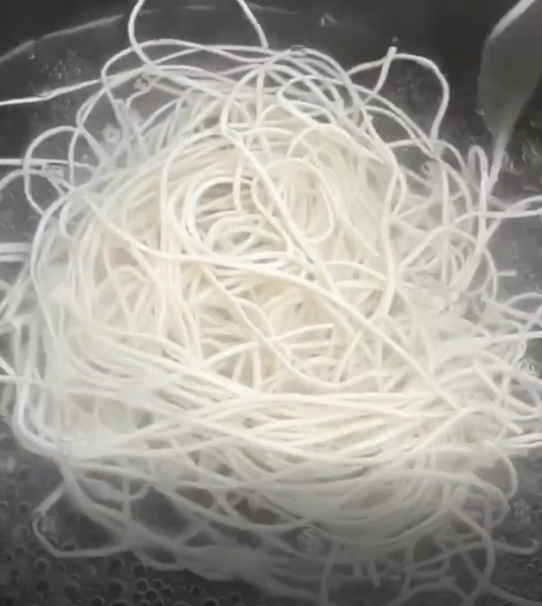 Shrimp and Egg Noodle Recipe: Fragrant, Vibrant, and Delicious! - Asian
