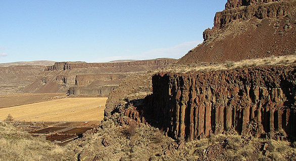 Basalt Plateau Formation (or Flood Basalt). Source: Wikipedia