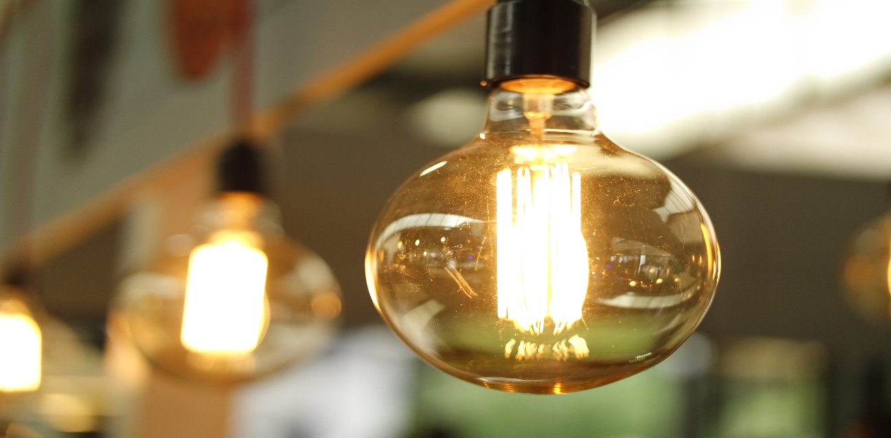 Choosing Smart Light Fixtures for Your Smart Home