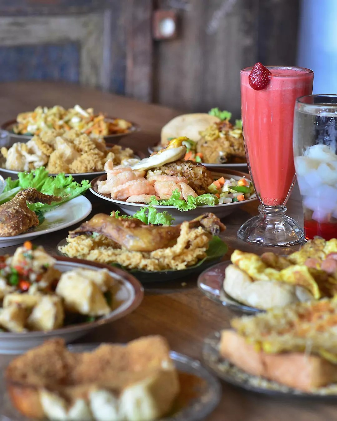 tempat kuliner hits bandung Warung Suluh