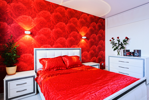 Two colour combination for bedroom wall #16: red and white.