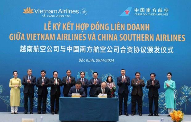Hãng hàng không Quốc gia VN ký kết thỏa thuận hợp tác với các công ty Trung Quốc
